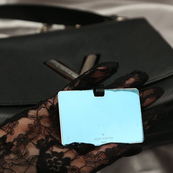 Louis Vuitton Epi Shoulder Bag Twist MM Crossbody - Picture 7 of 13